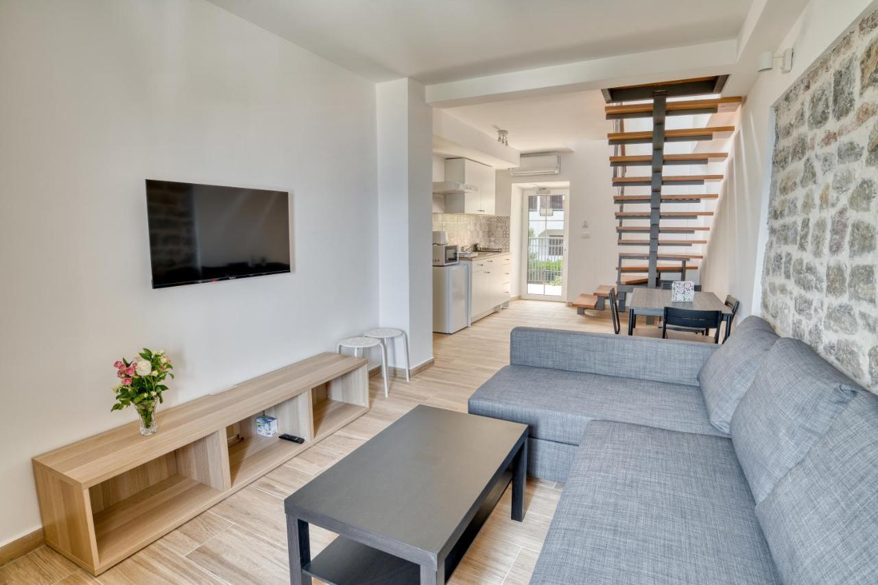 Sm Beach Residence Petrovac Kültér fotó