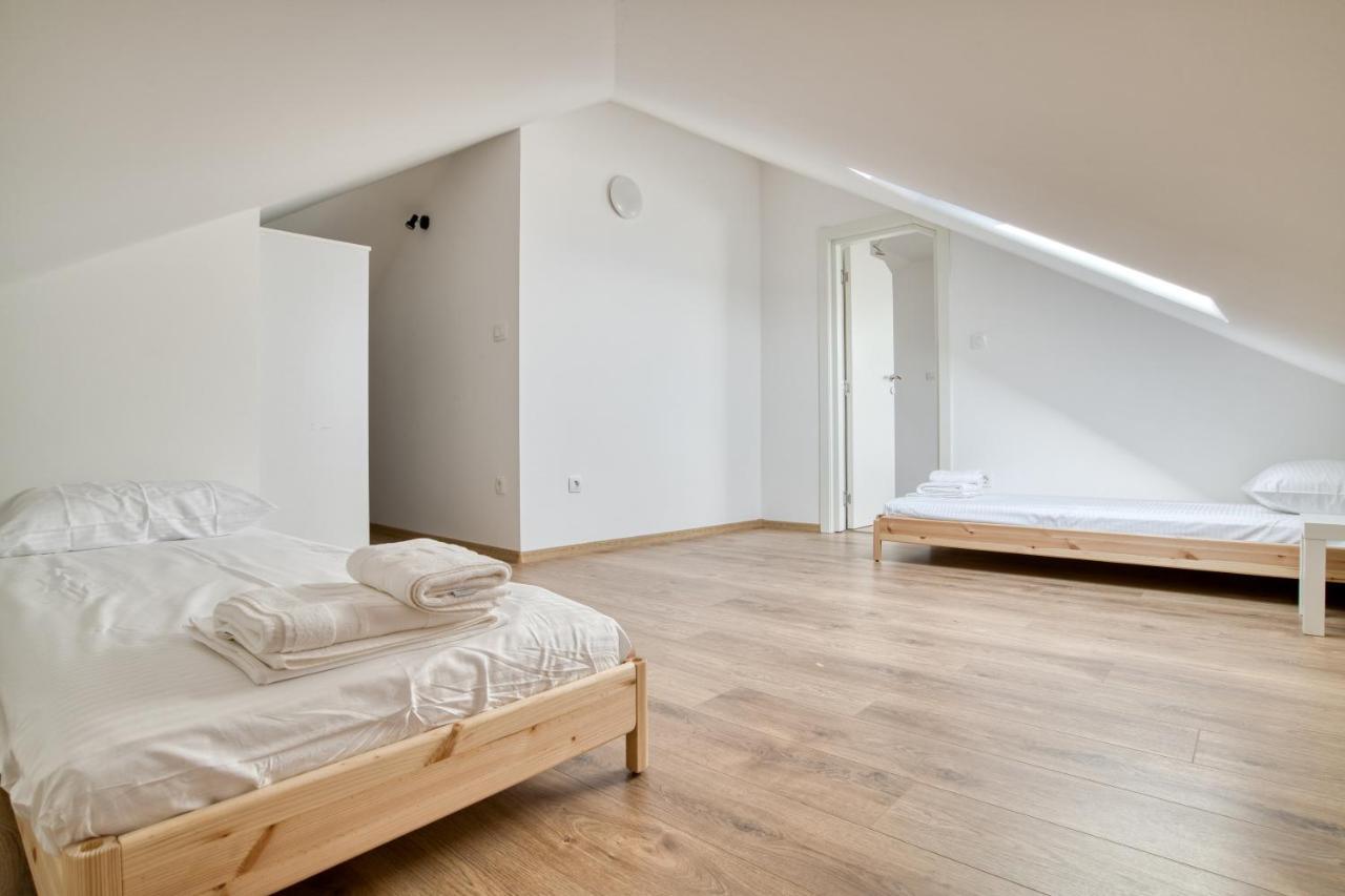 Sm Beach Residence Petrovac Kültér fotó