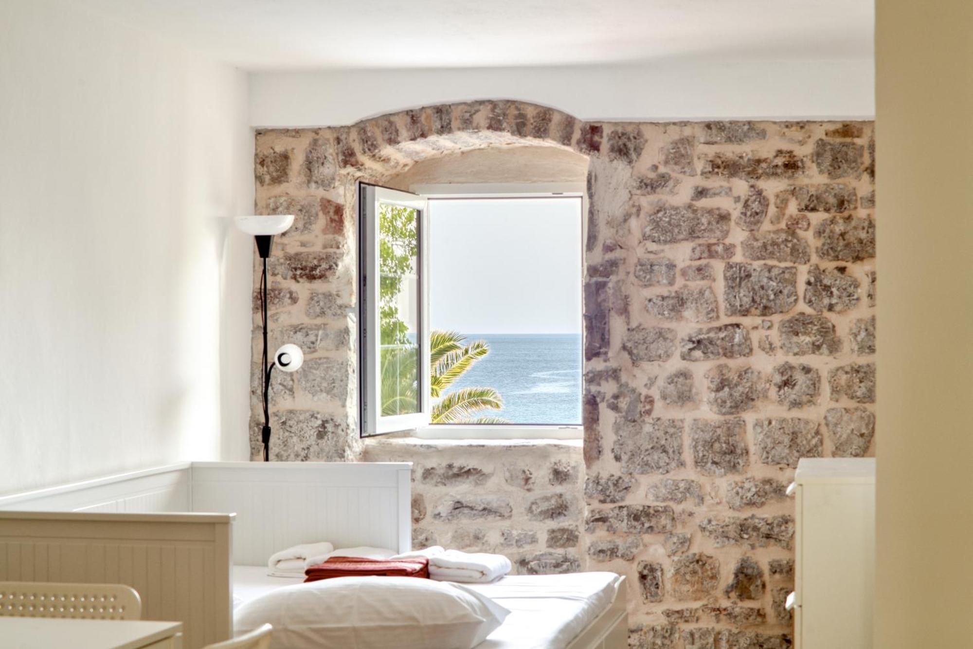 Sm Beach Residence Petrovac Kültér fotó